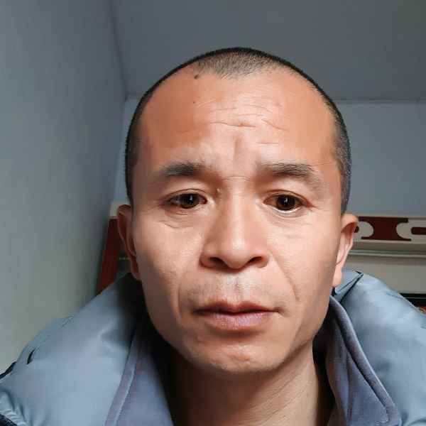 43岁岁河南单身帅哥 - 常州吉缘网