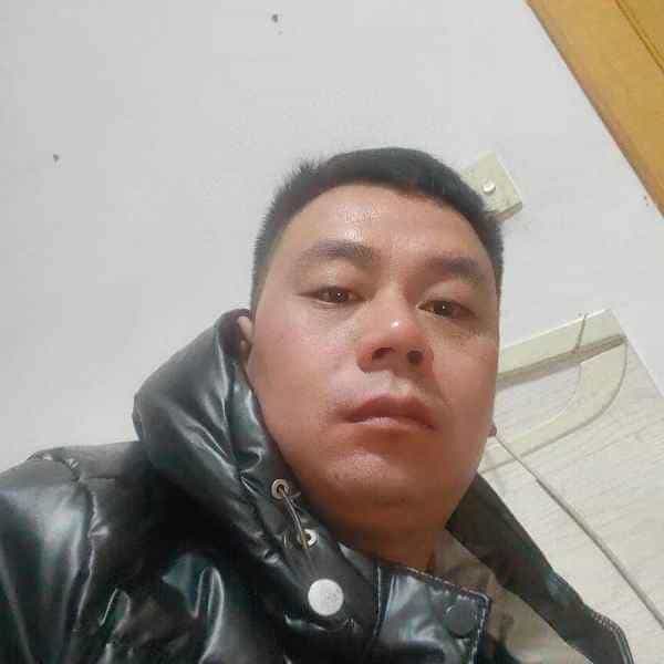 35岁岁河北单身帅哥 - 常州吉缘网