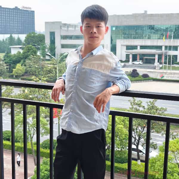 29岁岁湖南单身帅哥 - 常州吉缘网